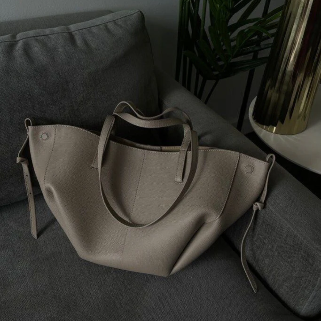 Kaia Tote